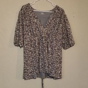 Geometric pattered  blouse